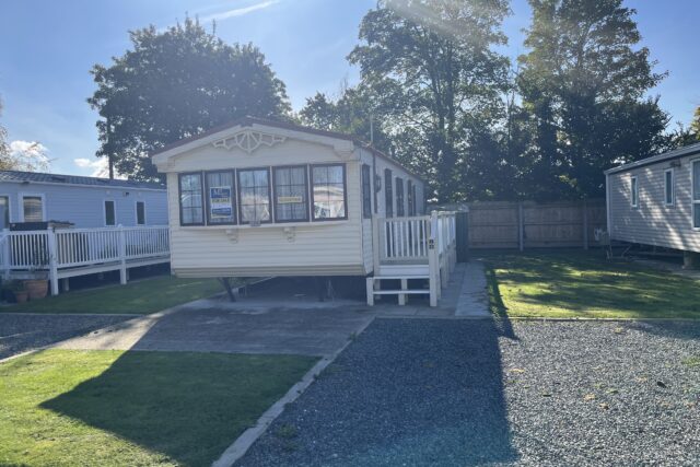 Willerby Granada 35×12