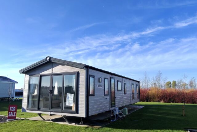 Willerby Dorchester 43×14.5