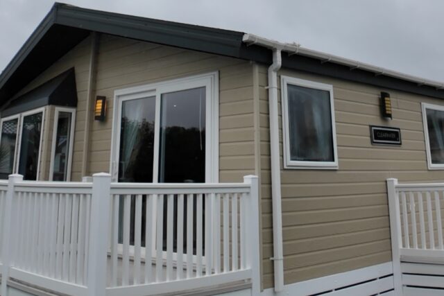 Willerby Clearwater 40×20